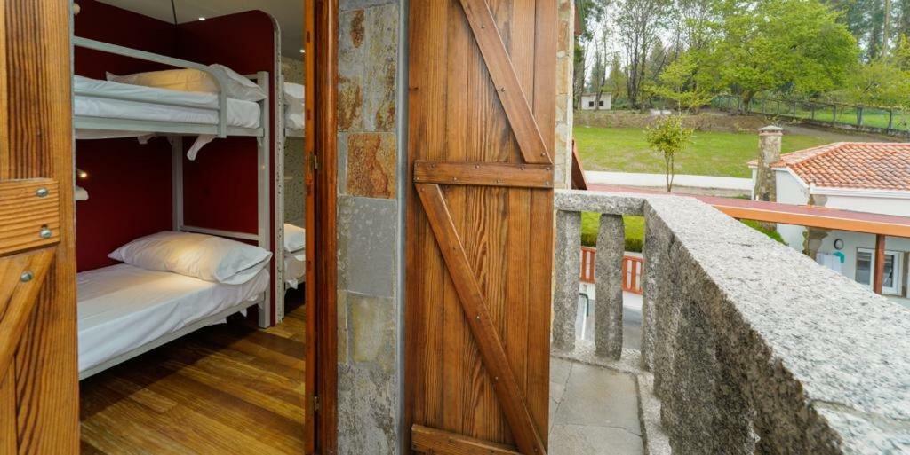 Albergue Mirador De Pedrouzo Екстер'єр фото