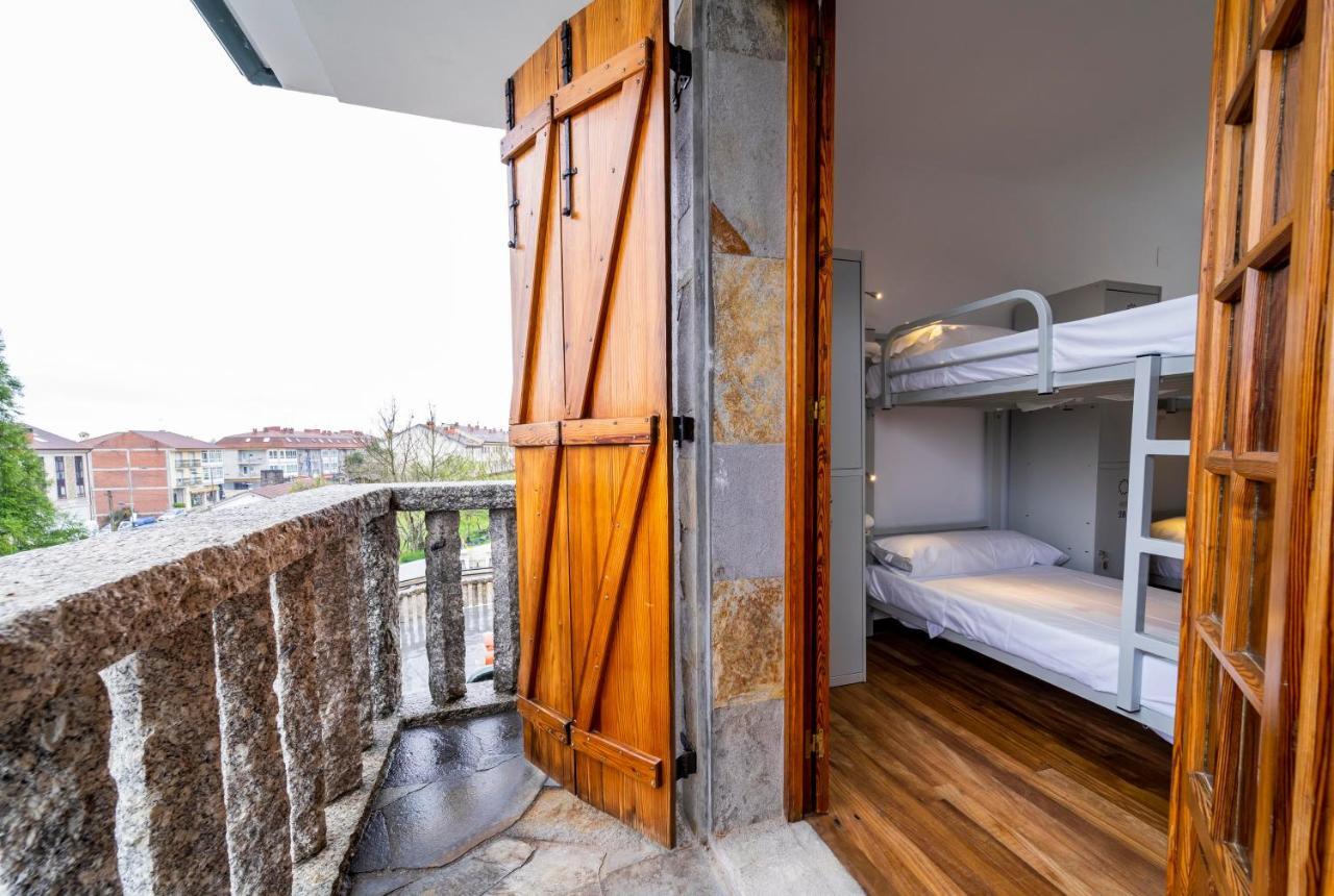 Albergue Mirador De Pedrouzo Екстер'єр фото