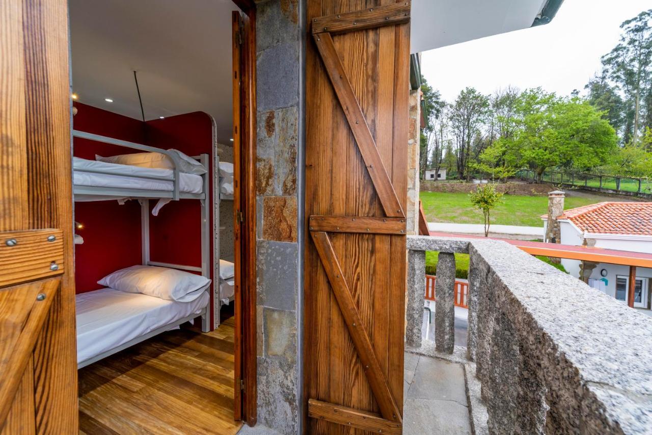 Albergue Mirador De Pedrouzo Екстер'єр фото