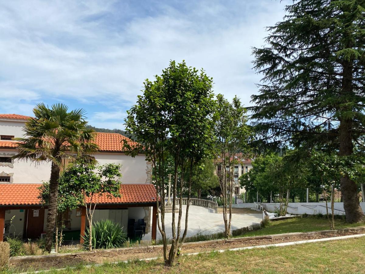 Albergue Mirador De Pedrouzo Екстер'єр фото