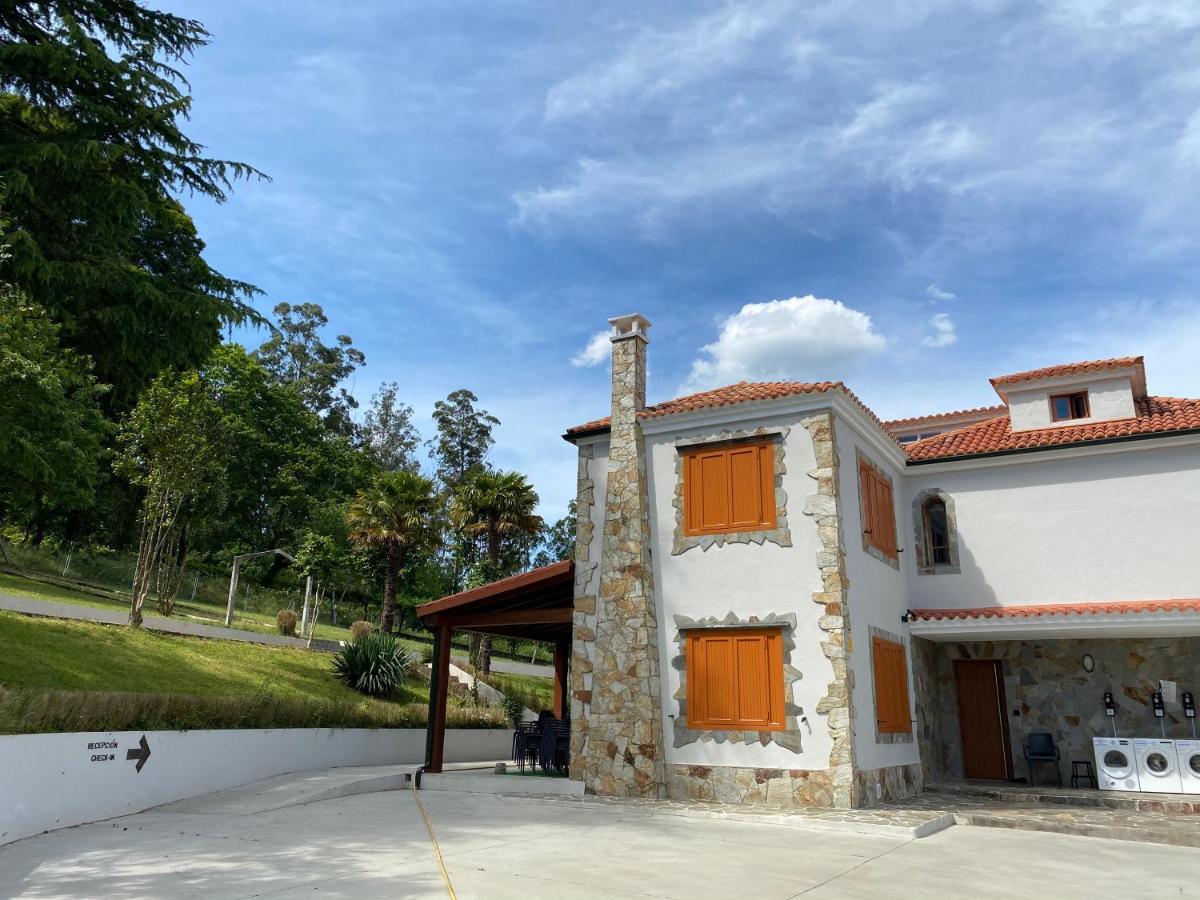 Albergue Mirador De Pedrouzo Екстер'єр фото