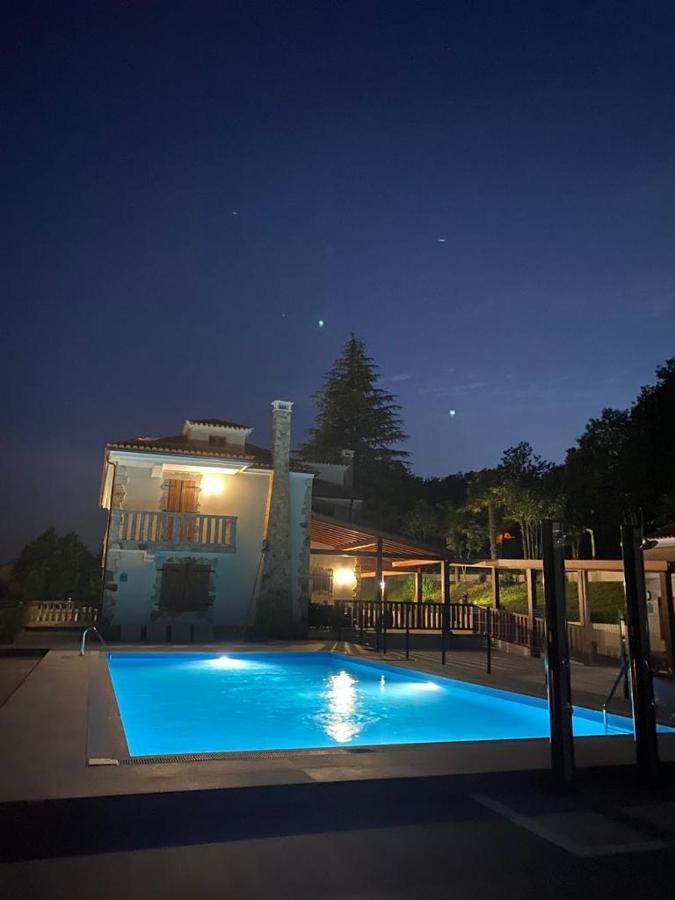Albergue Mirador De Pedrouzo Екстер'єр фото